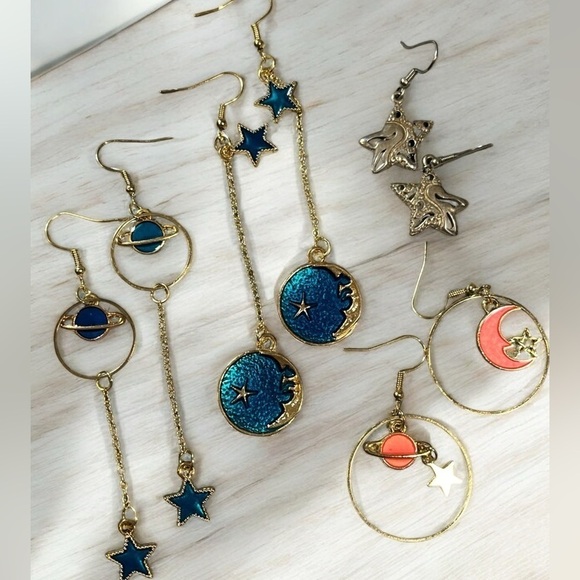 OUT OF THIS WORLD EARRING BUNDLE!! - Picture 4 of 5